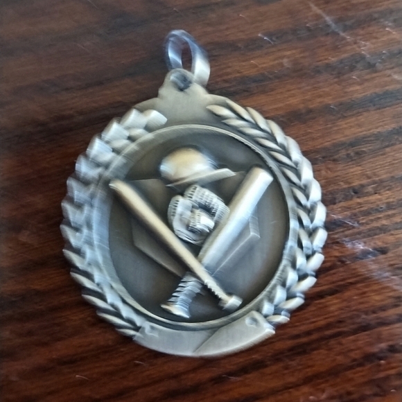 Assorted AWARD MEDALS LOT OF 50+ - Picture 9 of 15